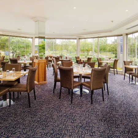 Best Western Plus Hovell Tree Inn