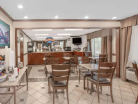 ベイモント バイ ウィンダム ジャクソン ブラックマンのホテル