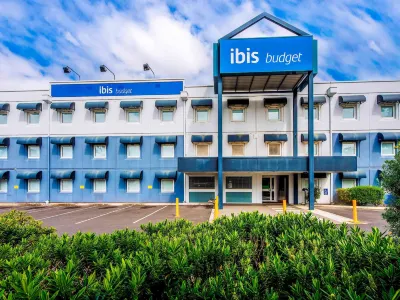 Ibis Budget Dandenong Hotels near Meduno Drive Reserve