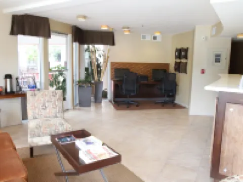Best Western Plus Suites Hotel Coronado Island Hotels in Coronado