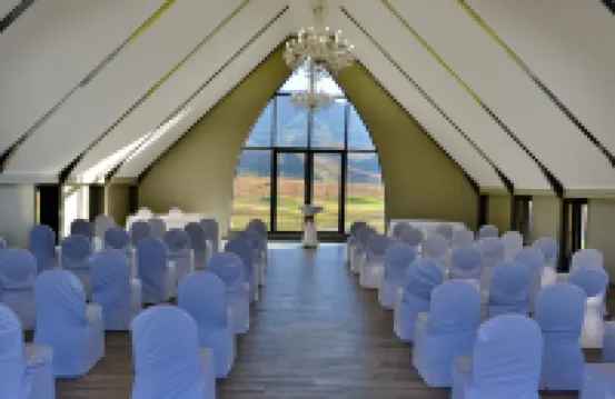 富林塔巴鄉村水療酒店 紐卡斯爾酒店