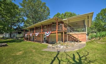 Waterfront Tennessee Home on Kentucky Lake w/ Deck
