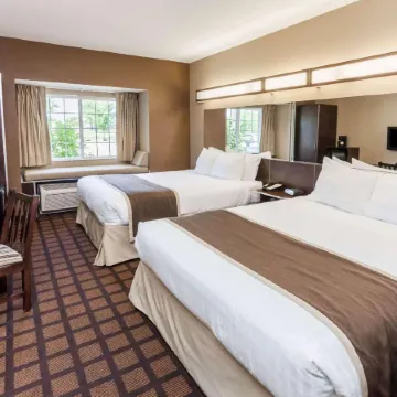 Microtel Inn & Suites by Wyndham Michigan City Отели в г. Кулспринг Тауншип