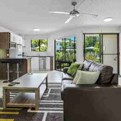 Noosa River Retreat Holiday Apartments Rooms