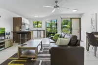 Noosa River Retreat Holiday Apartments Hotels in Tewantin