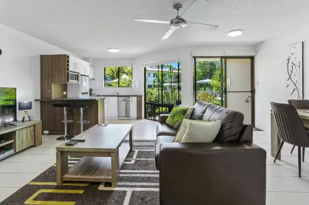 Noosa River Retreat Holiday Apartments