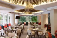 Radisson Hotel Santa Cruz