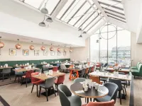 Holiday Inn LINCOLN by IHG Hotels in Lincoln