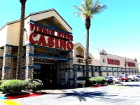 Virgin River Hotel and Casino Отели в г. Банкервилл