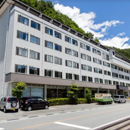 Tominoko Hotel Отели рядом с достопримечательностью «Парк Оиси»