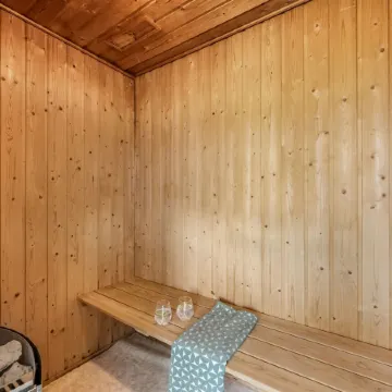 "Ruse" - 500m from the Sea