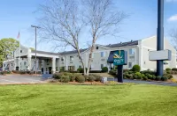 Quality Inn Ruston Hotels in Ruston