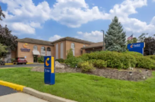 Comfort Inn & Suites Mundelein-Vernon Hills