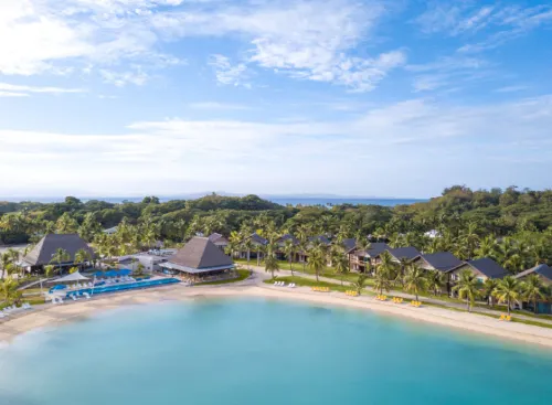 Plantation Island Resort Hotels in Malolo Lailai Island
