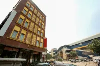 The IC's Hotel Hotels in Okhla