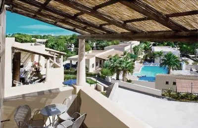 Villaggio Cala Mancina Các khách sạn gần El Bahira Camping Village