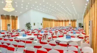 Green Grass Hotel & Restaurant