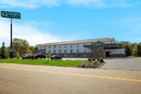 Quality Inn Hall of Fame Hotels in Plain Township