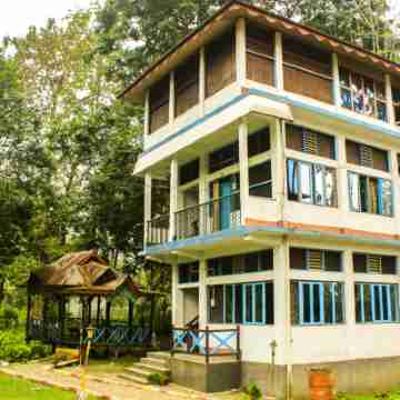 Lake View Resort Hotel Exterior