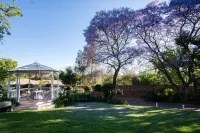 Little Tuscany Boutique Hotel Hotels near Bryanston Corner