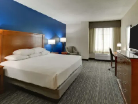 Drury Inn & Suites St. Louis Arnold Hotels in Arnold