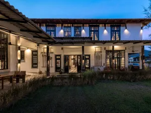 Uthai Heritage Hotel