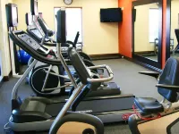 Hampton Inn & Suites by Hilton Moncton - ที่มีฟิตเนส
