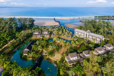 The Hotspring Beach Resort & Spa Отели рядом с достопримечательностью «Khao Lak Village / Moo Ban Khao Lak»