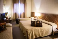 MH Hotel Piacenza Fiera Hotels near Le Club Sport Wellness