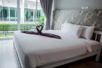 Kosit One Hotel Hotel di Wichian Buri