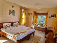 Azalea Hotels in Tehri Garhwal