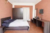 Tea Leaf Stays by Brown Tree Resorts