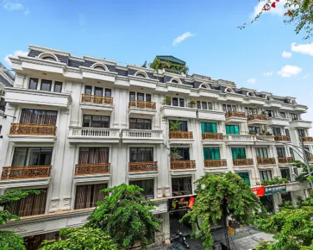 Harmony HaLong Hotel Hotels in Ha Long City