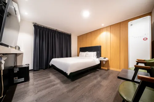 Jeonju Junghwasandong Loui