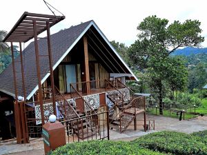 Vythiri Tea Garden Retreat