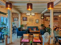 Sangthong Heritage hotel Hotel di Renu Nakhon