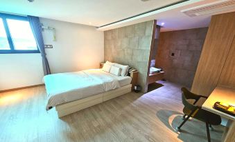 Central Person Hotel Pyeongtaek