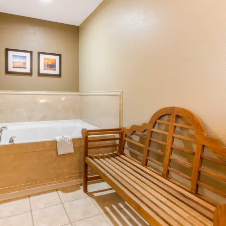 Comfort Inn & Suites Bryant - Benton