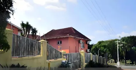 Kzn Park View Guest House Отели в г. Bluff