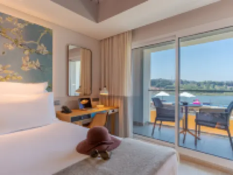 佩斯塔納杜羅河畔酒店 貢多馬爾酒店