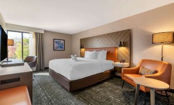 Clarion Inn