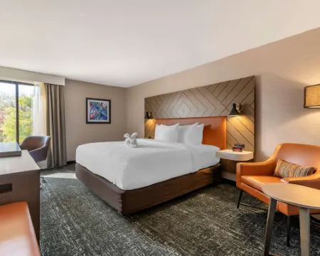 Clarion Inn Hotels in Nashua