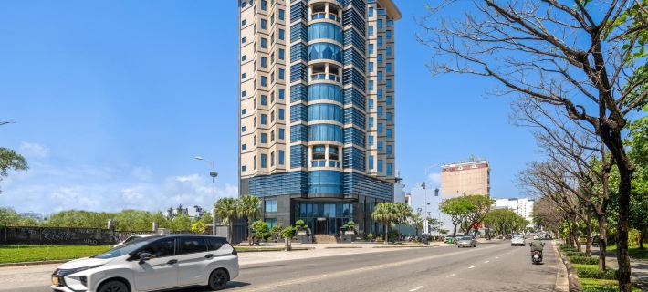 V-Hotel Da Nang Beach Hotéis em Da Nang