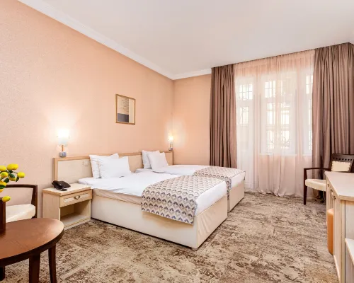 Sharden Hotel โรงแรมใกล้อนุสาวรีย์มารดาแห่งจอร์เจีย