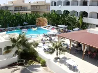 Imperial Hotel - Pools