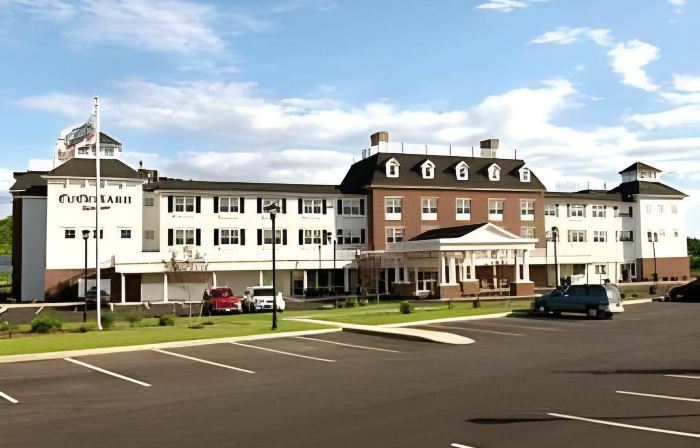 Courtyard Hadley Amherst
