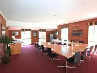 Mansfield Valley Motor Inn Hotels in Mountain Bay