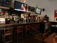 利文斯頓洛奇酒店 - 酒吧