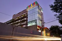 The Sato Hotel Các khách sạn ở Dawe