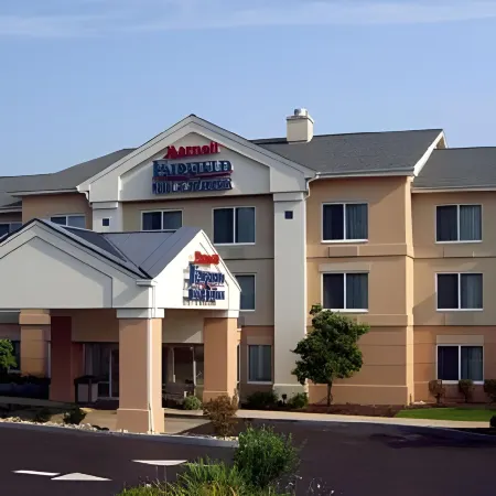 Fairfield Inn & Suites Pittsburgh New Stanton